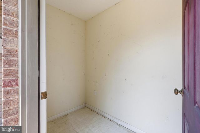 107 PALACE CT, Inwood, WV 25428