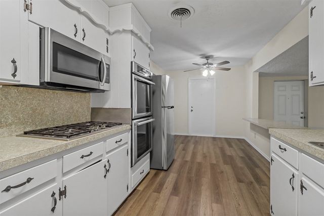 2116 Andover Street, Fort Worth, TX 76114