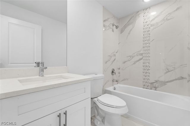 814 Milano AVE S, Lehigh Acres, FL 33974