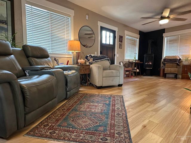 417 Mason Ave, Winchester, ID 83555