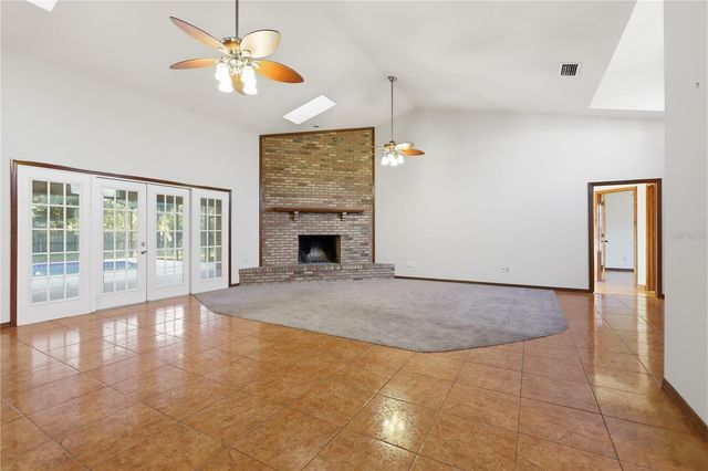 525 SUMMERHAVEN DRIVE, Debary, FL 32713