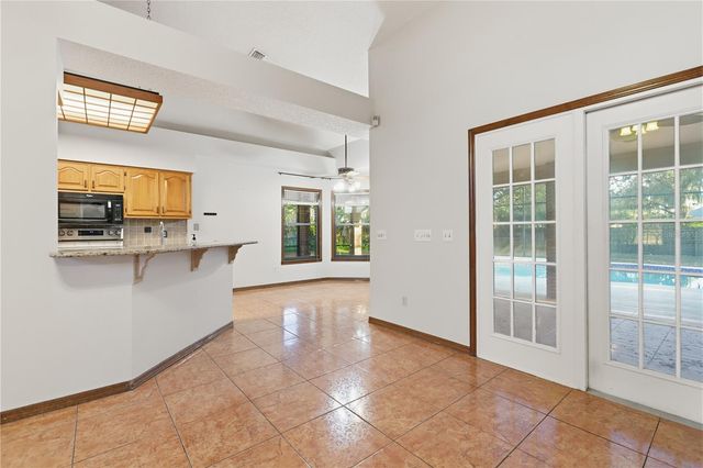 525 SUMMERHAVEN DRIVE, Debary, FL 32713