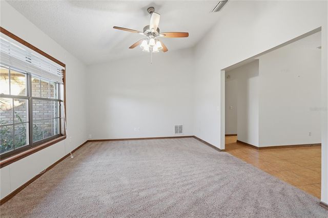 525 SUMMERHAVEN DRIVE, Debary, FL 32713