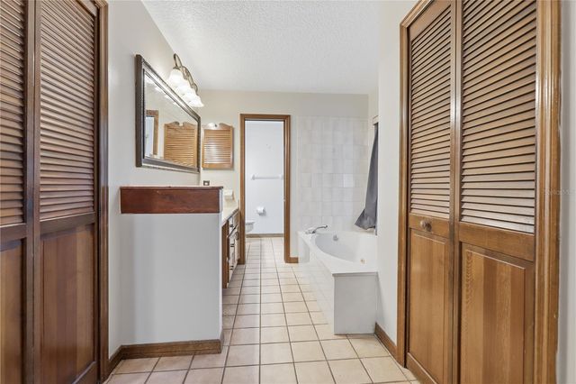 525 SUMMERHAVEN DRIVE, Debary, FL 32713