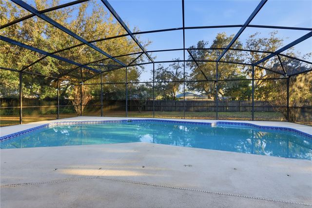 525 SUMMERHAVEN DRIVE, Debary, FL 32713