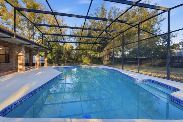 525 SUMMERHAVEN DRIVE, Debary, FL 32713