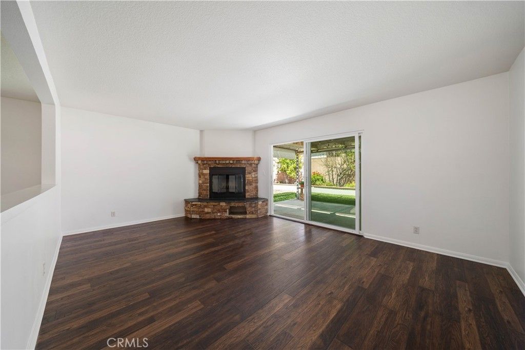 Image 10 of property listing at 2089 Abraham Street, Simi Valley, CA 93065