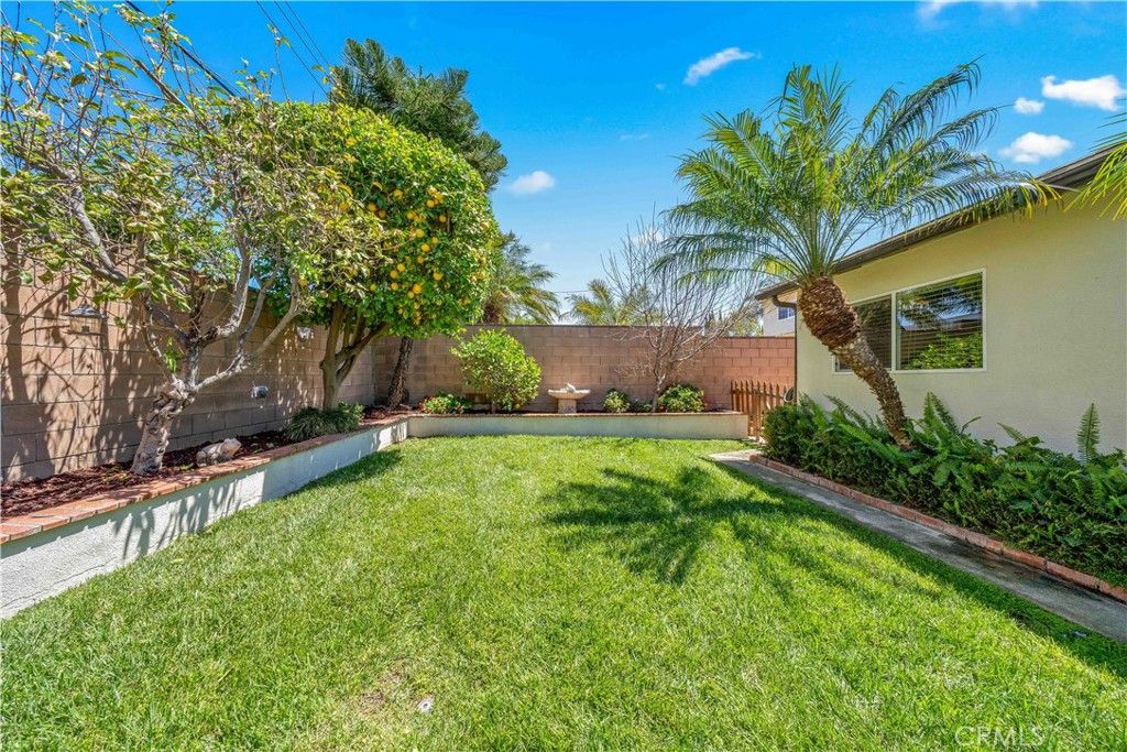 Image 21 of property listing at 2089 Abraham Street, Simi Valley, CA 93065
