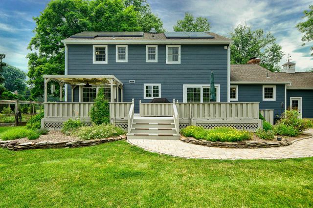 86 KNICKERBOCKER DR, Belle Mead, NJ 08502