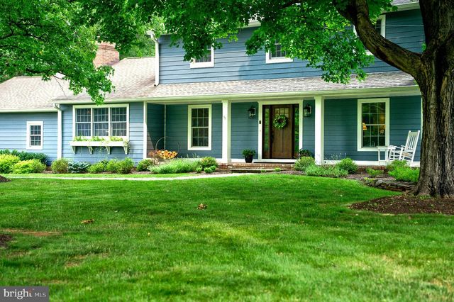 86 KNICKERBOCKER DR, Belle Mead, NJ 08502