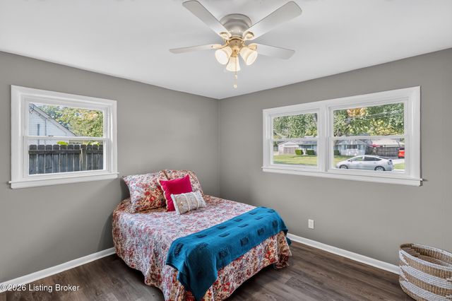 5406 Zev Way, Louisville, KY 40272