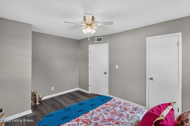 5406 Zev Way, Louisville, KY 40272