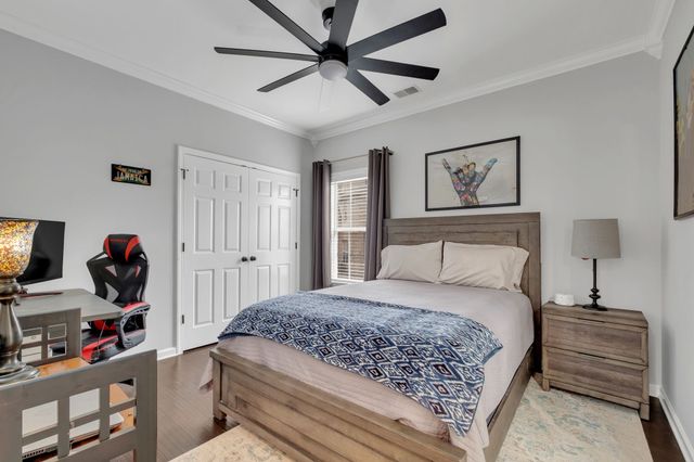 112 General Smith Pl, Hendersonville, TN 37075