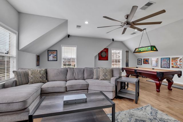 112 General Smith Pl, Hendersonville, TN 37075