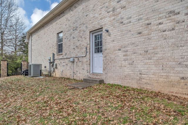 112 General Smith Pl, Hendersonville, TN 37075