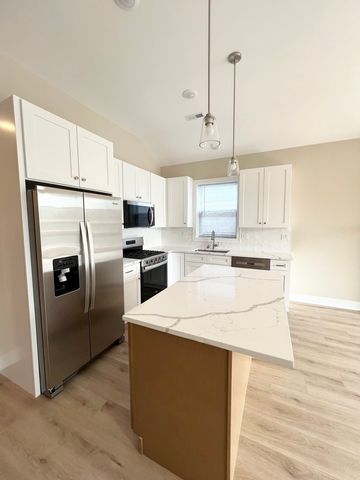4934 S Champlain Avenue 2, Chicago, IL 60615