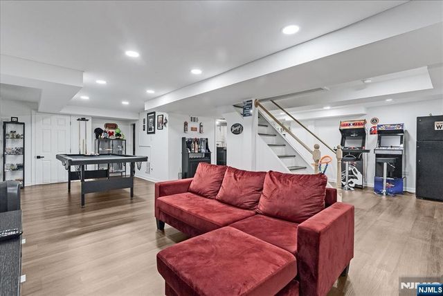 33-21 Southern Drive, Fair Lawn, NJ 07410