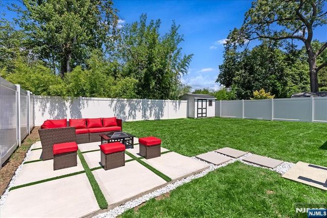33-21 Southern Drive, Fair Lawn, NJ 07410