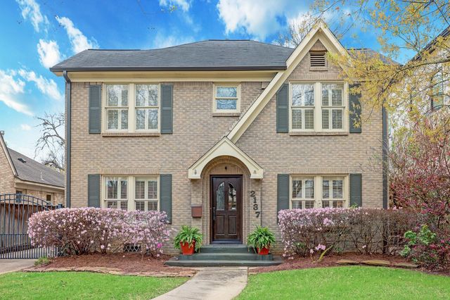 2137 W Main Street, Houston, TX 77098