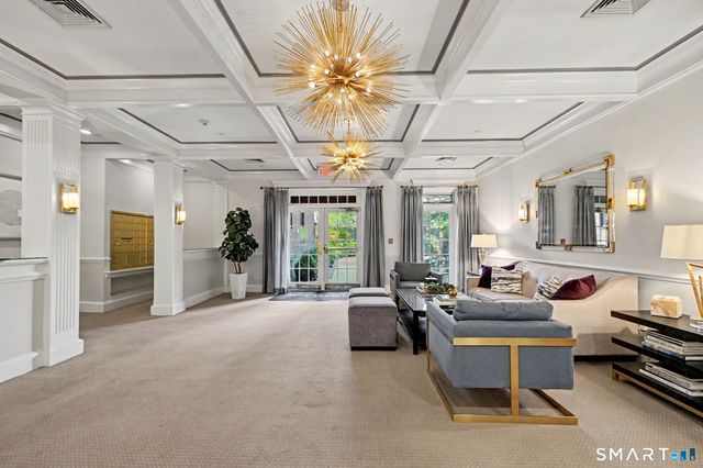 25 West Elm Street 37, Greenwich, CT 06830
