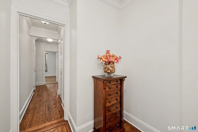25 West Elm Street 37, Greenwich, CT 06830