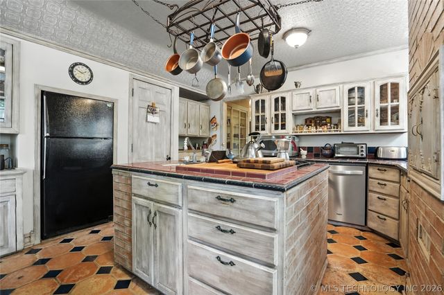 640 W 14th Street, Tulsa, OK 74127