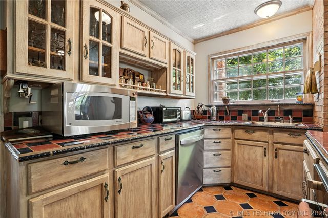 640 W 14th Street, Tulsa, OK 74127