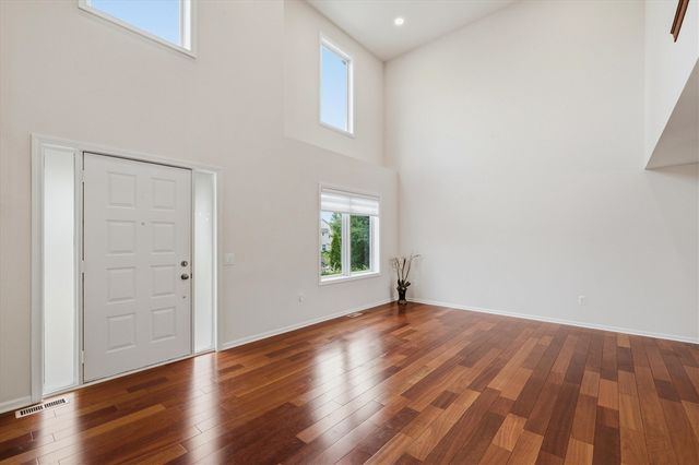 2243 Sun Valley Drive, Ann Arbor, MI 48108