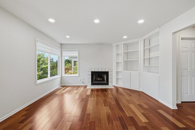 2243 Sun Valley Drive, Ann Arbor, MI 48108