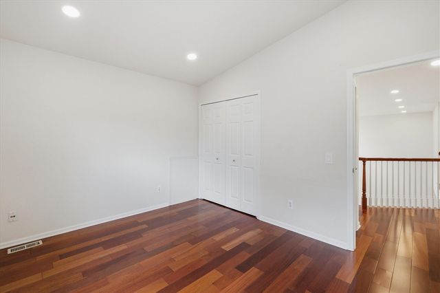 2243 Sun Valley Drive, Ann Arbor, MI 48108