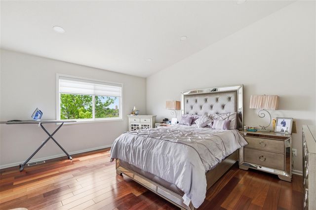 2243 Sun Valley Drive, Ann Arbor, MI 48108