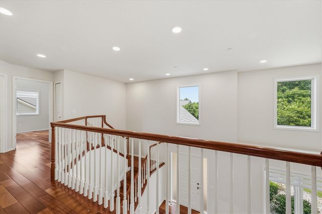2243 Sun Valley Drive, Ann Arbor, MI 48108