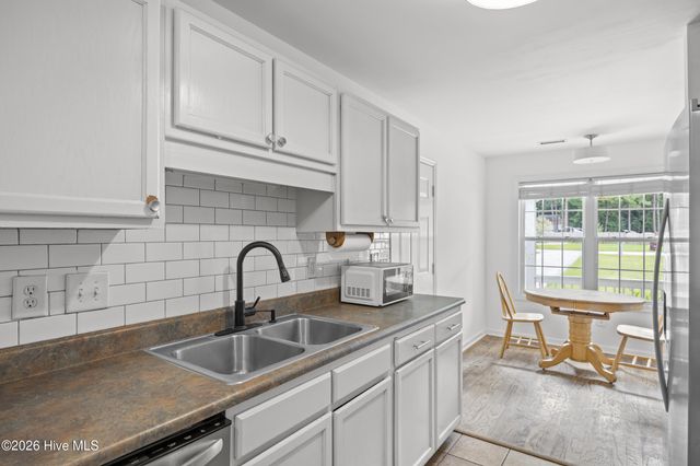 111 Marcil Lane, Hampstead, NC 28443