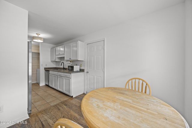 111 Marcil Lane, Hampstead, NC 28443