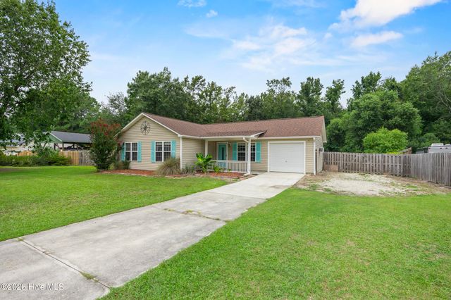 111 Marcil Lane, Hampstead, NC 28443