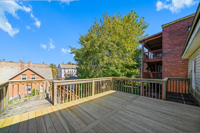12 Thompson Court, Enfield, CT 06082