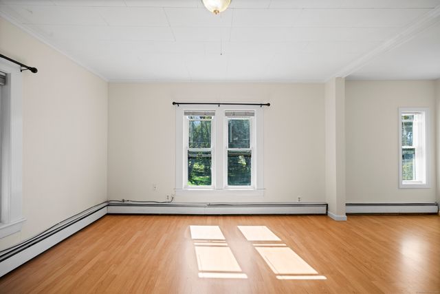 12 Thompson Court, Enfield, CT 06082