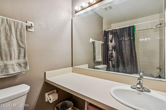 1604 ARCADIA Drive 105, Jacksonville, FL 32207