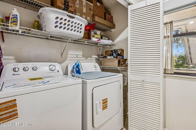 1604 ARCADIA Drive 105, Jacksonville, FL 32207