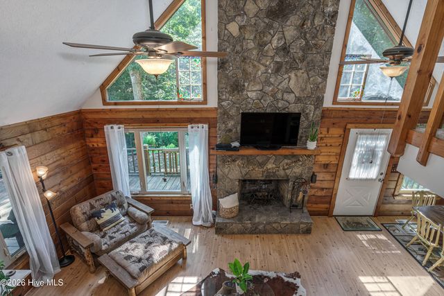 525 Beaver Ridge Road, Murphy, NC 28906