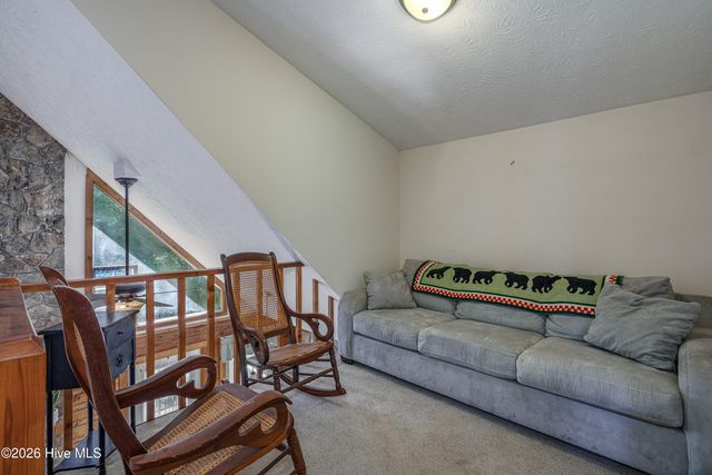 525 Beaver Ridge Road, Murphy, NC 28906