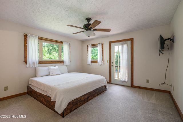 525 Beaver Ridge Road, Murphy, NC 28906