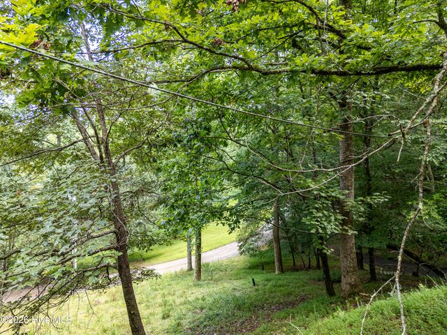 525 Beaver Ridge Road, Murphy, NC 28906