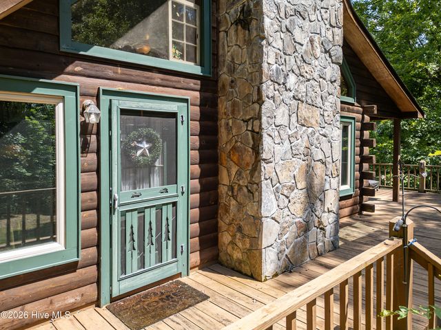 525 Beaver Ridge Road, Murphy, NC 28906