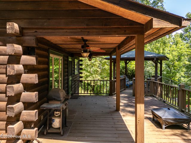 525 Beaver Ridge Road, Murphy, NC 28906