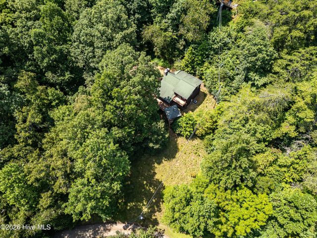 525 Beaver Ridge Road, Murphy, NC 28906