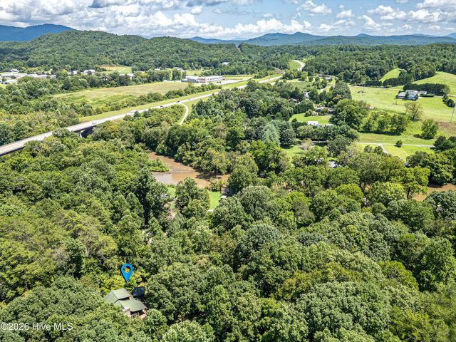 525 Beaver Ridge Road, Murphy, NC 28906