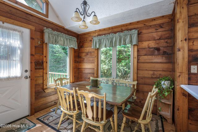 525 Beaver Ridge Road, Murphy, NC 28906