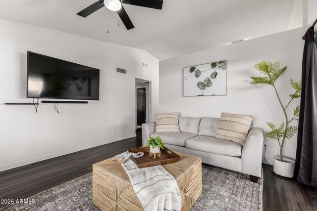 876 S NEBRASKA Street 9, Chandler, AZ 85225