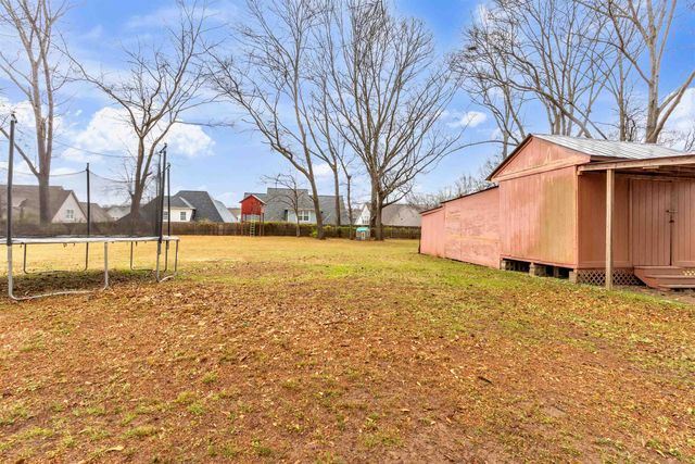 6155 HIGHWAY 57 HWY, Rossville, TN 38066